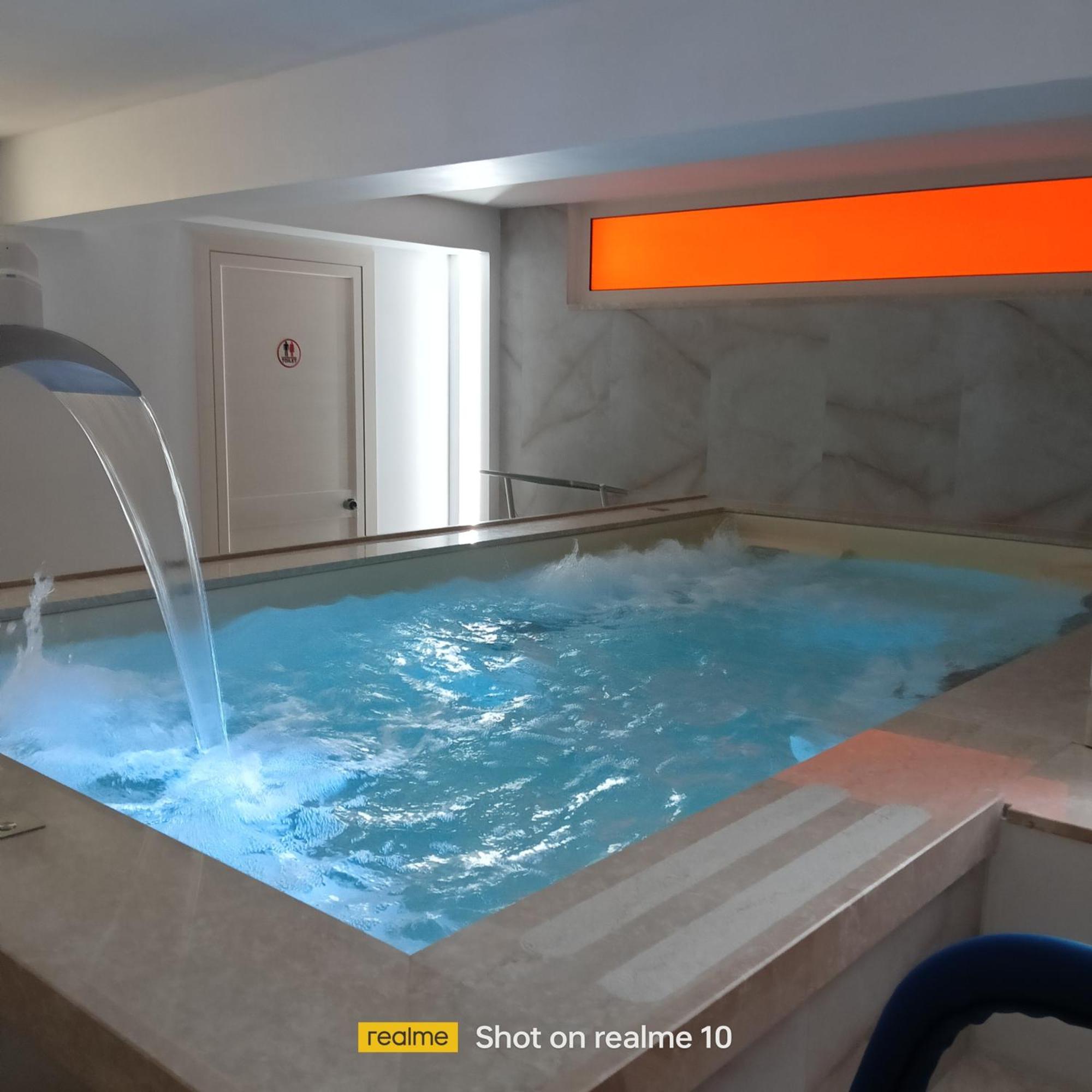Mya Luxury Rooms And Wellness Melendugno Eksteriør bilde